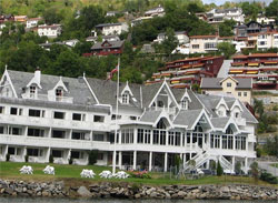 HOFSLUND FJORDHOTEL, 