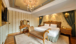 HOTEL CROWNE PLAZA  OLD CITY, 